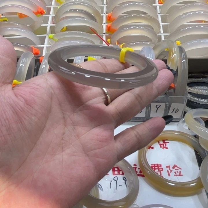 玛瑙/玉髓未镶嵌手镯