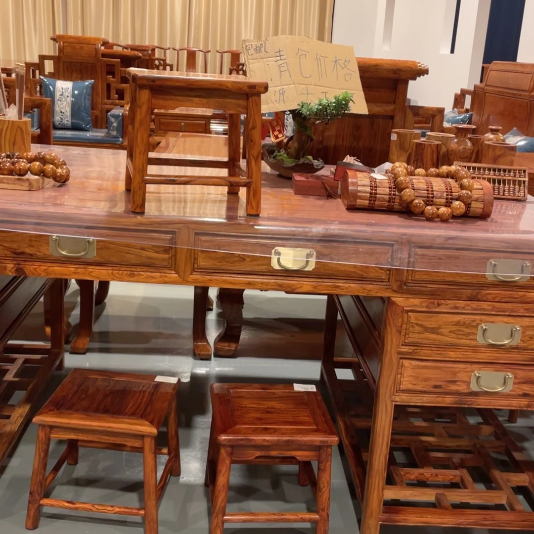 香枝木类成套家具h****l