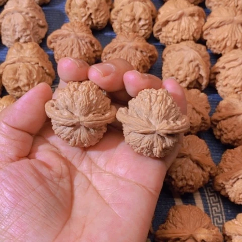 【闪购商品】吊坠文玩核桃B****）白狮子39
