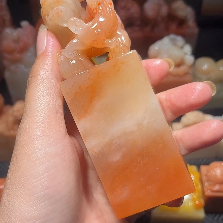 枣***枣老挝石老挝保利石印章
