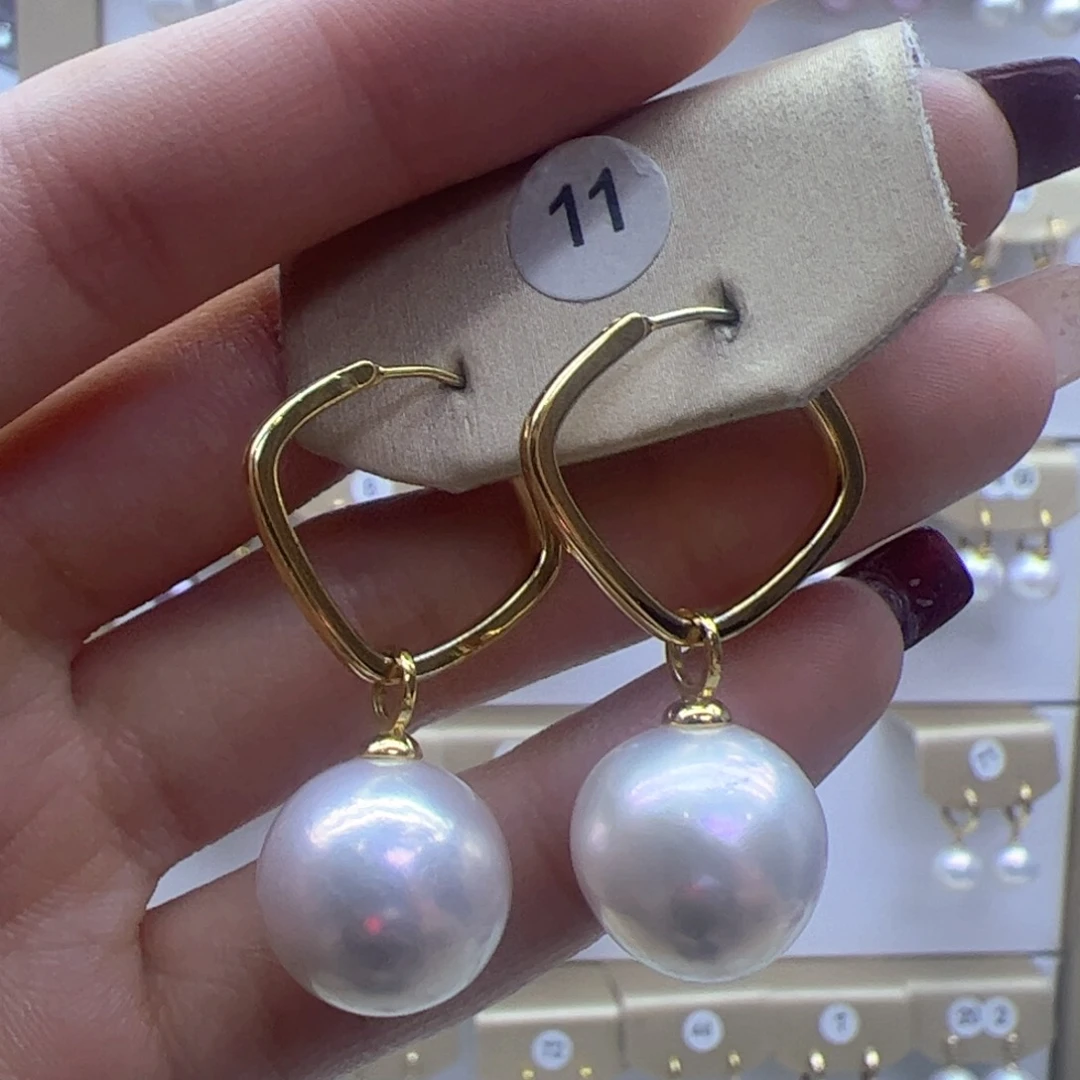 淡水珍珠耳饰未镶嵌