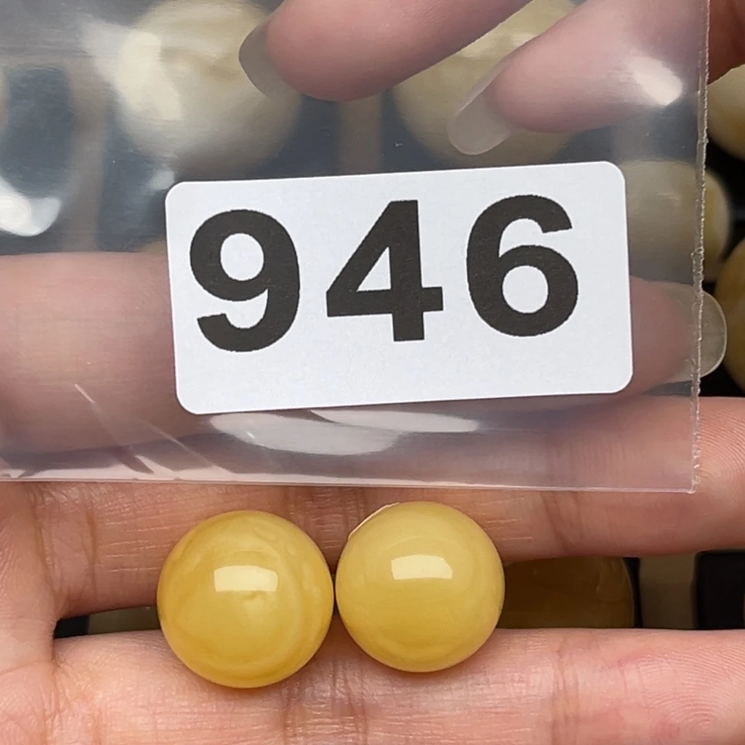 蜜蜡裸石未镶嵌心****寒蜜蜡