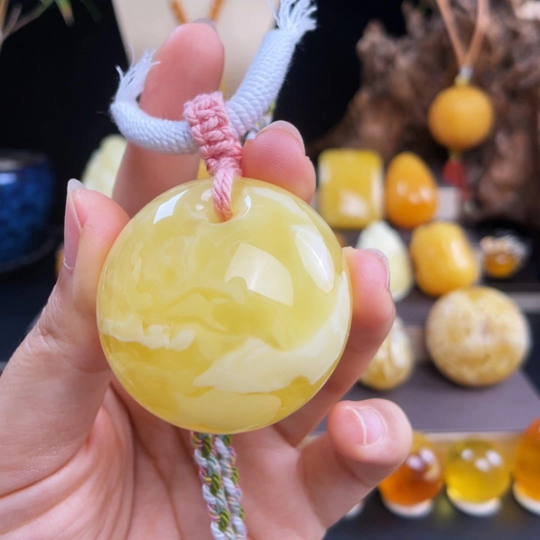 【闪购商品】未镶嵌琥珀珠宝奇石