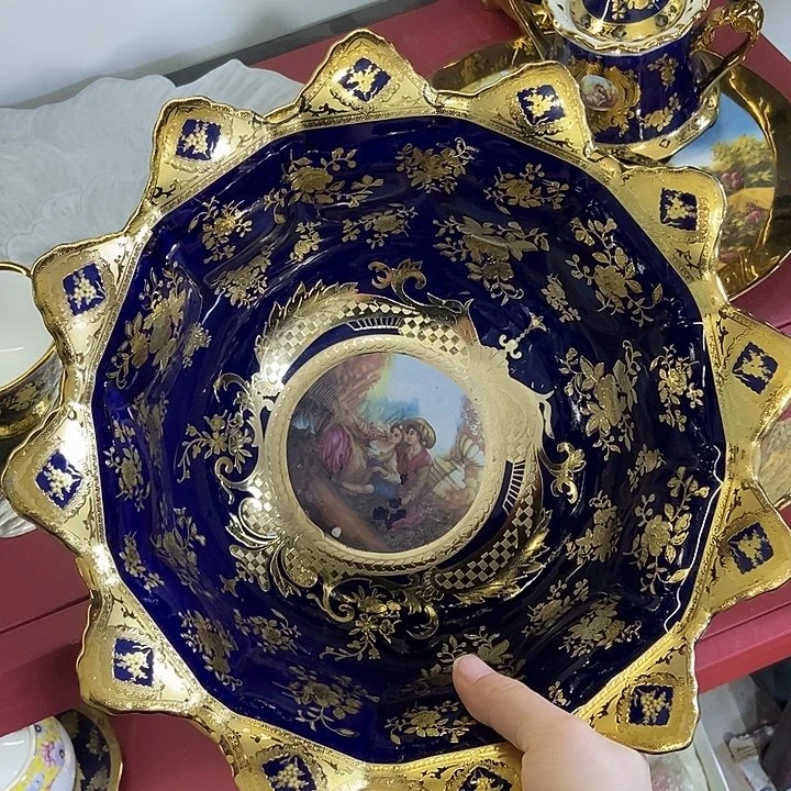 瓷片瑕疵……………………………………