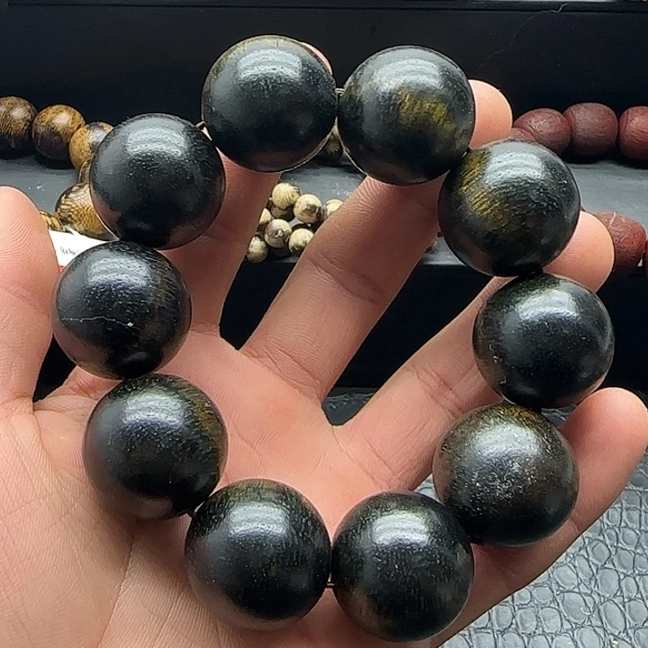 沉香碎屑沉香猫眼绿棋95