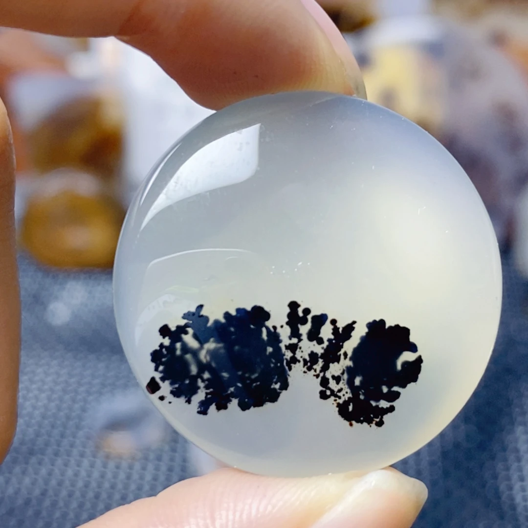 玛瑙/玉髓未镶嵌珠宝奇石