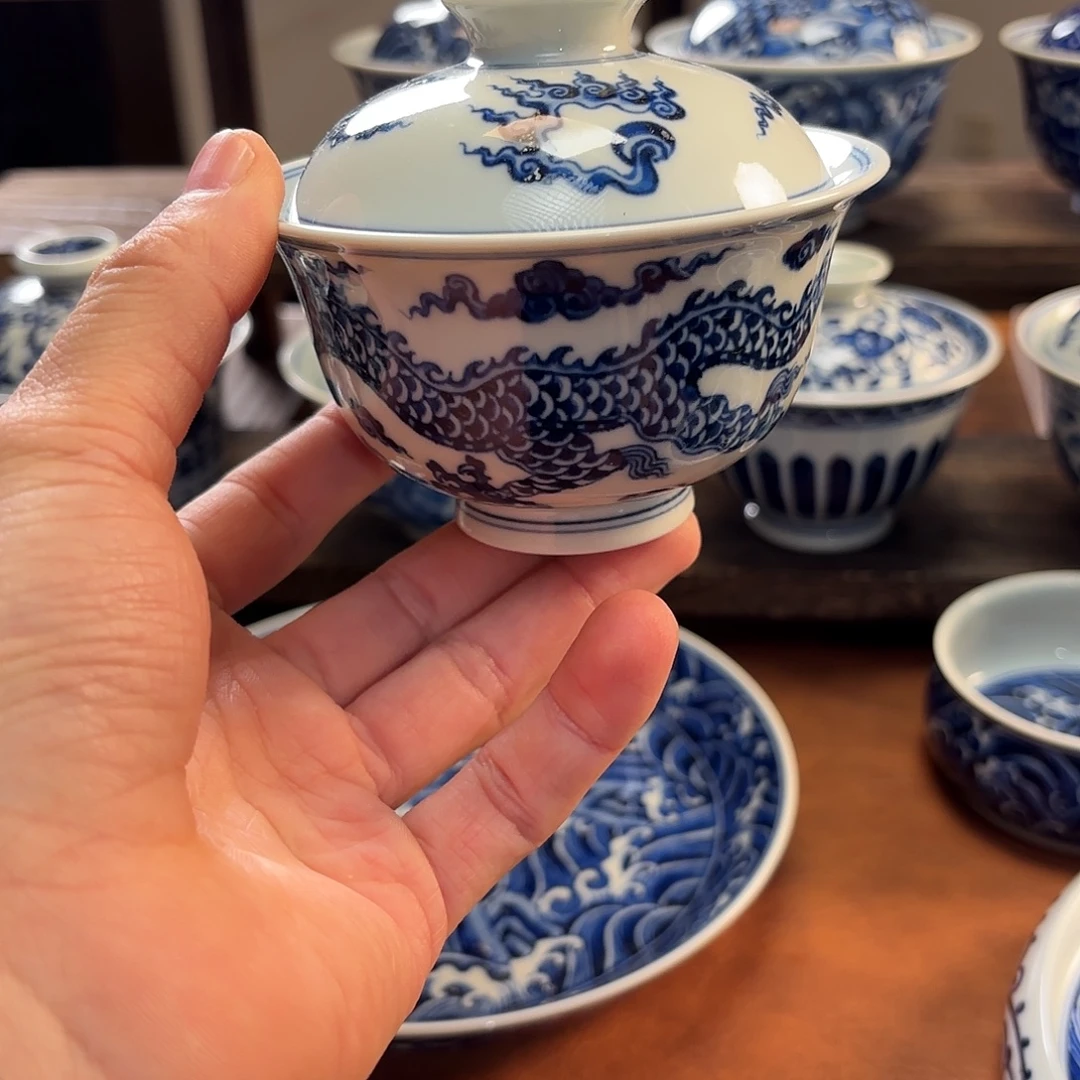 逍***主景德镇纯手工手绘龙纹盖碗