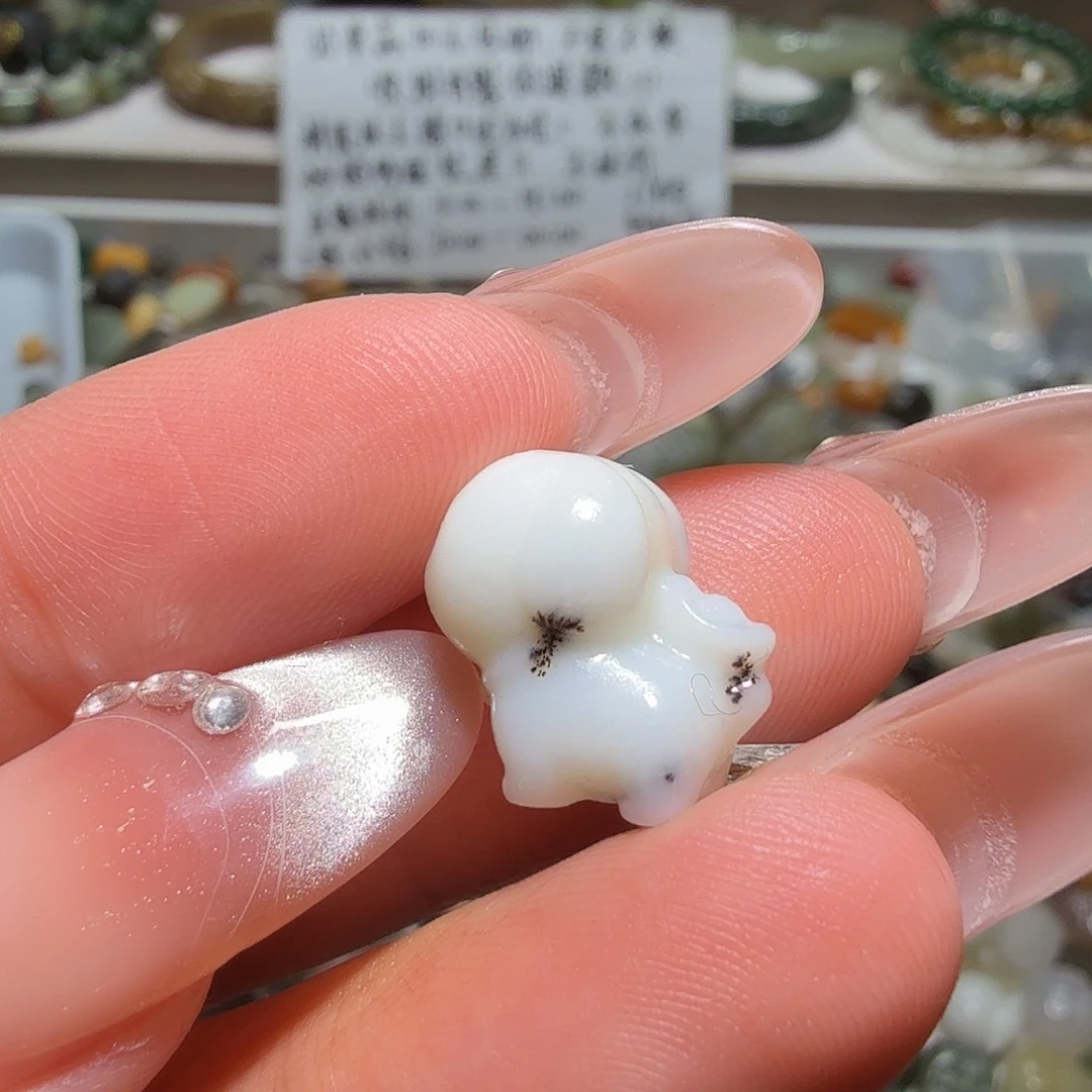 和田玉未镶嵌珠宝奇石