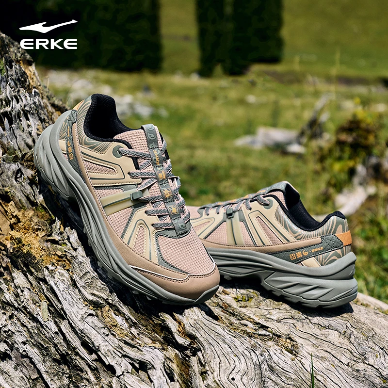 寻踪丨鸿星尔克男鞋25新款情侣跑鞋户外山系越野运动鞋徒步鞋