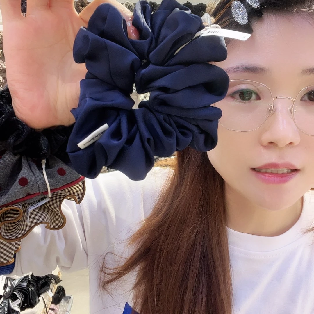 布艺非金属藏蓝色肠