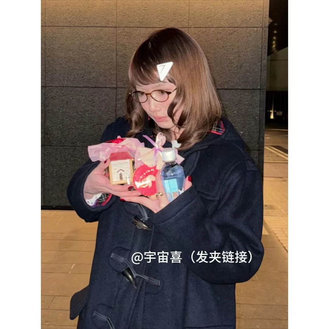 【奶白色醋酸三角弹簧发夹】单只