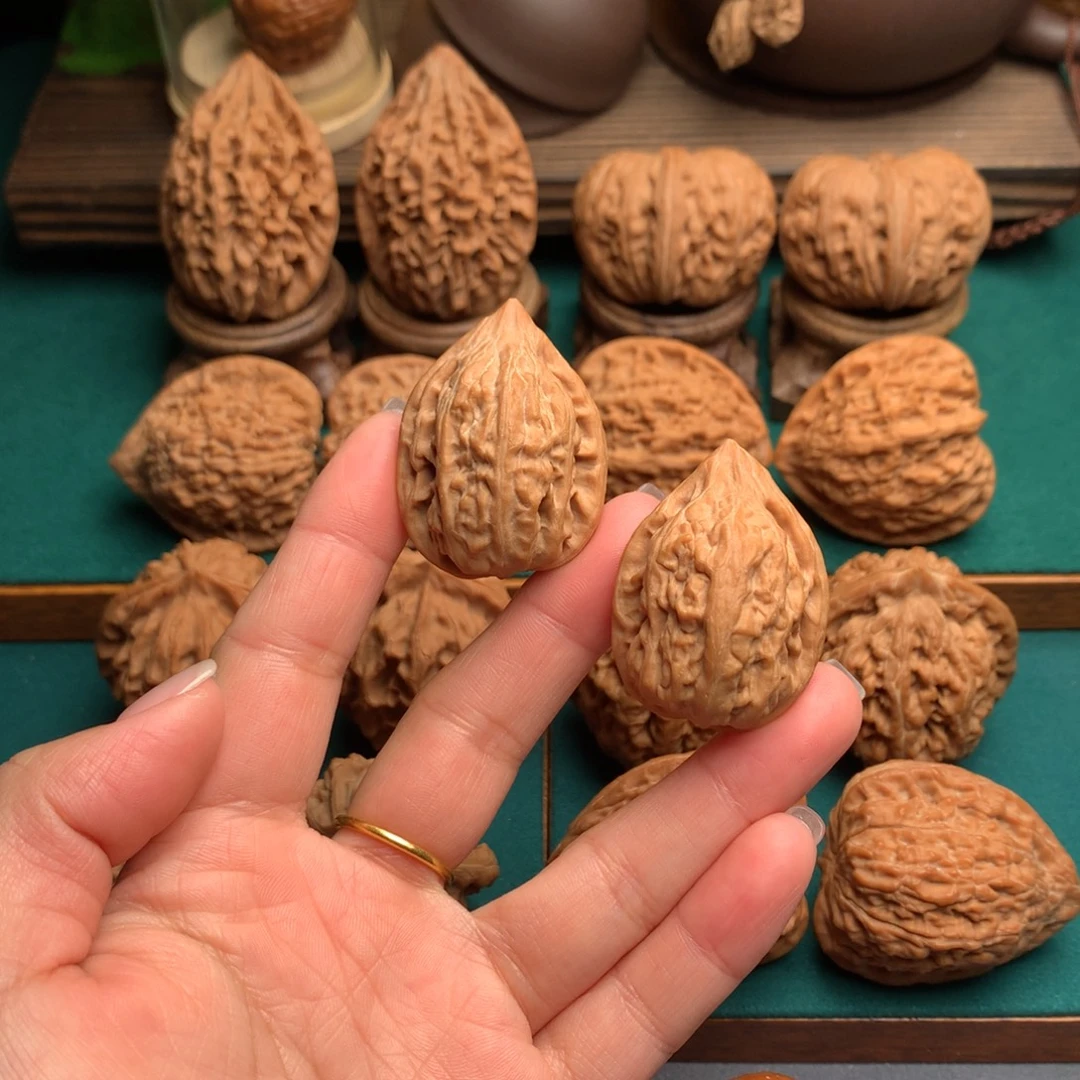 把件文玩核桃全品瓷瓶鸭嘴