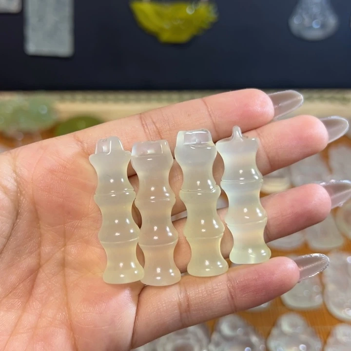 岫玉未镶嵌岫玉白冰挂件竹节