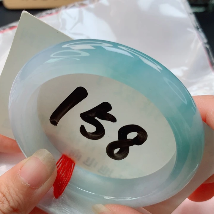 翡翠手镯未镶嵌碧海蓝天强推