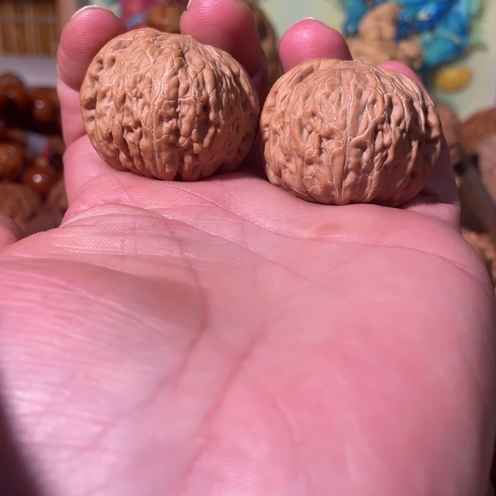 吊坠龙脊菩提铁锤妹妹