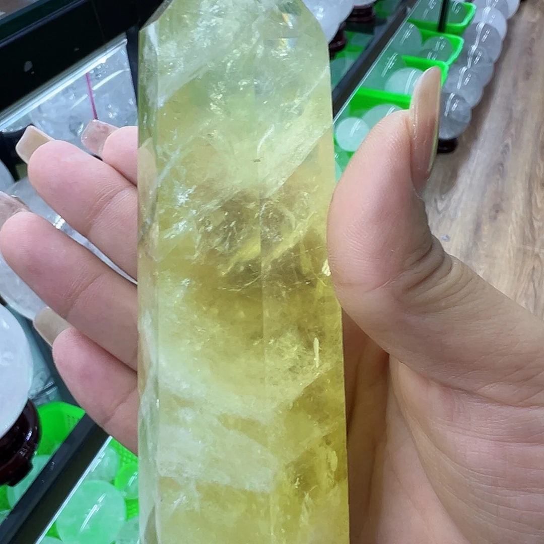 芷***桑珠宝半成品未镶嵌水晶