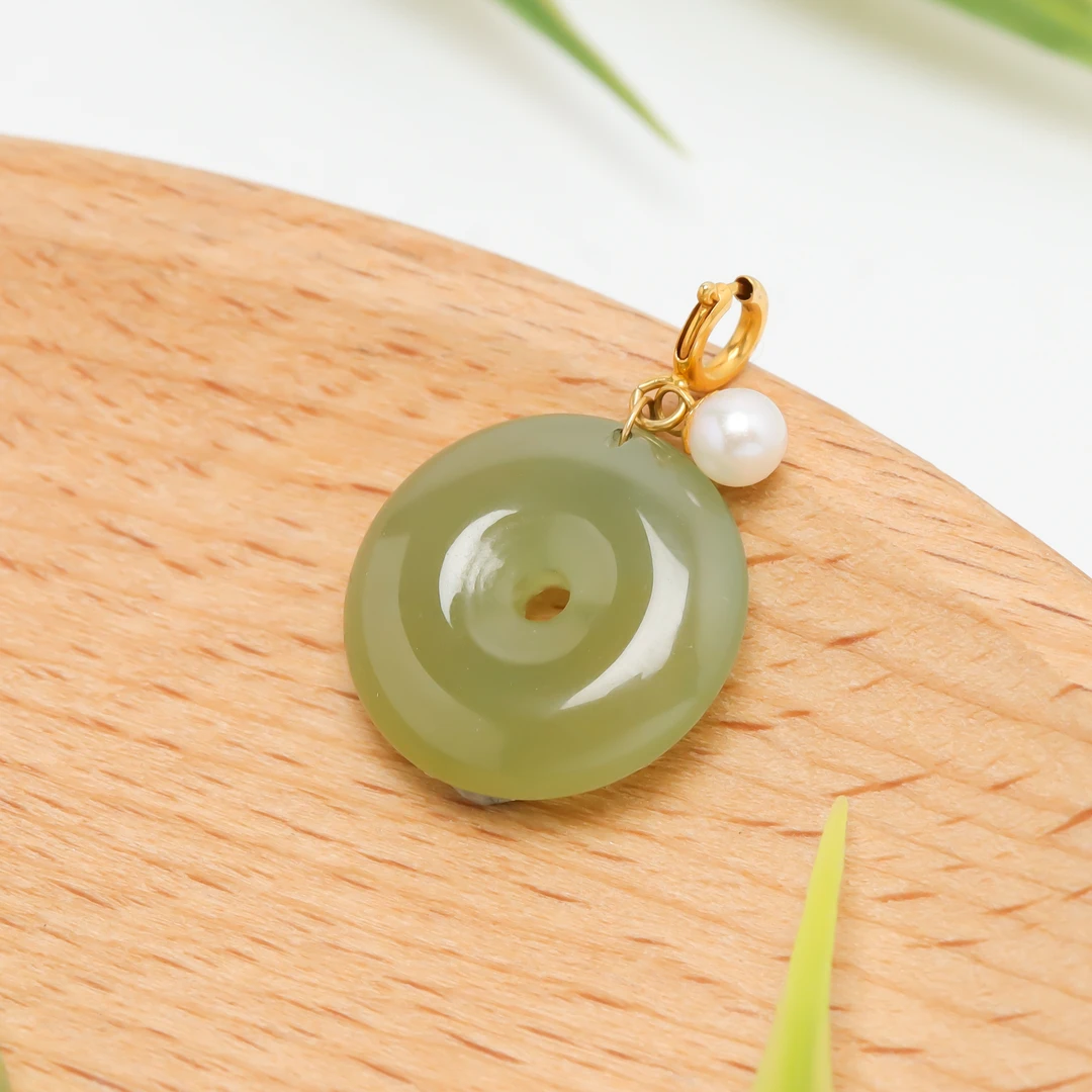 金马精选-18k金镶嵌 天然缅甸A货翡翠 精致小平安扣提溜17616款