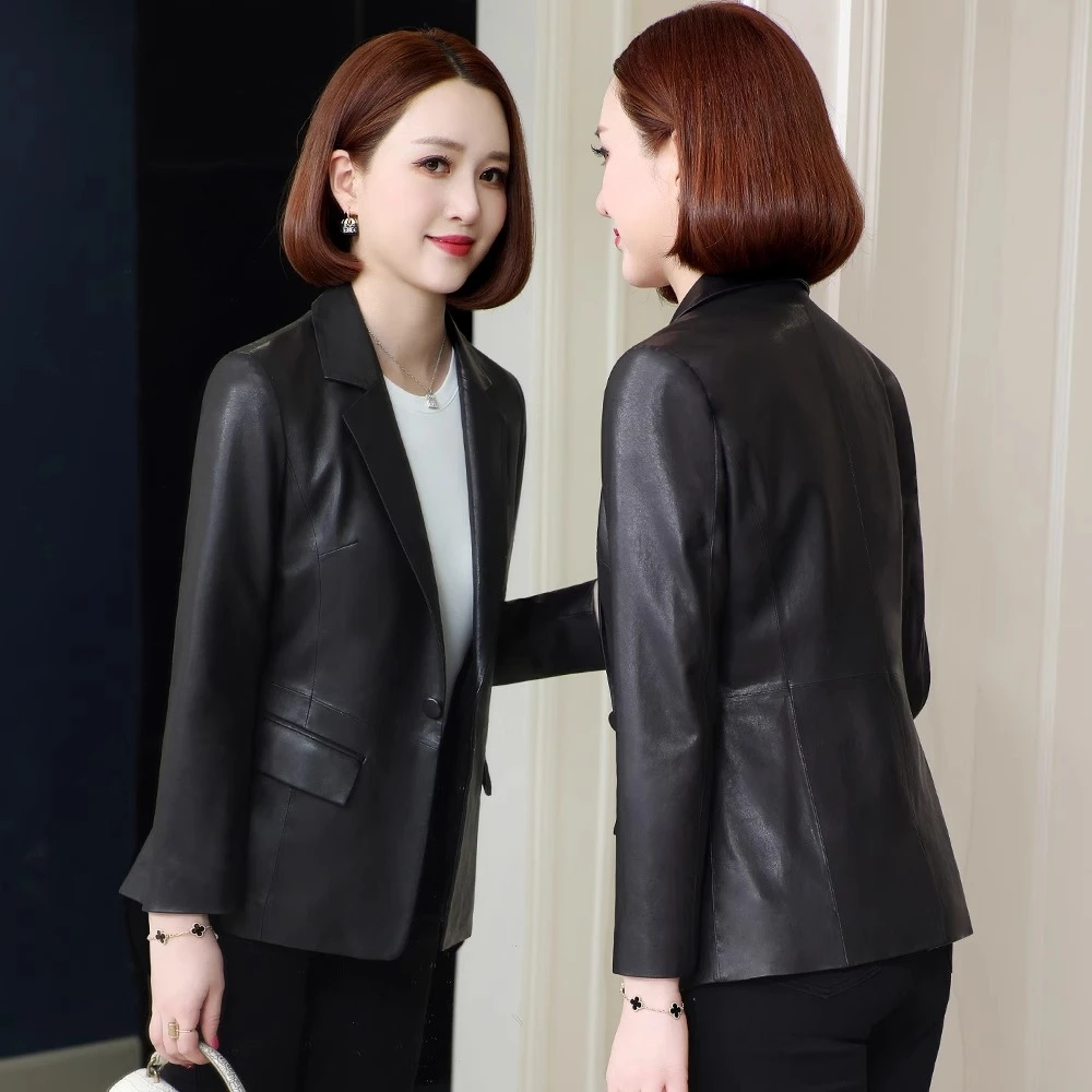 真皮皮衣女休闲春秋新款中年妈妈修身显瘦海宁纯绵羊皮小西装外套