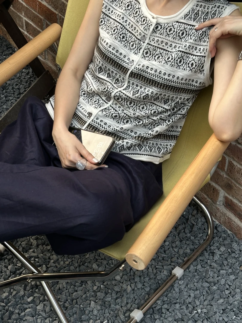 WUWU STUDIO 【素语】复古提花撞色费尔岛针织无袖马甲POLO衫3213