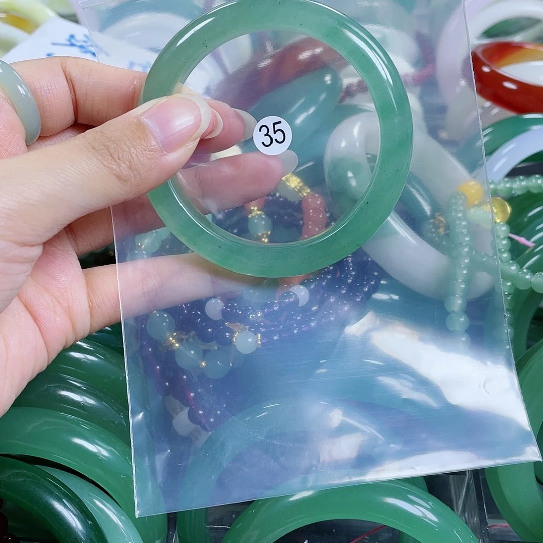 【闪购商品】石英质玉手镯未镶嵌5354