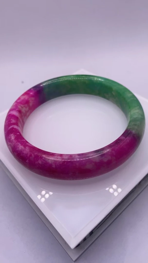 YY红绿常规【恒利】精美时尚大气搭配手镯（多样性发其一）