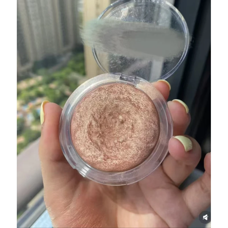 B79 单色高光粉饼 01香槟金色号 3.5g