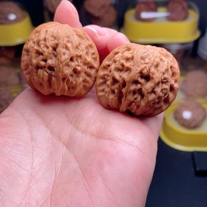 文玩核桃吊坠磨盘38尺