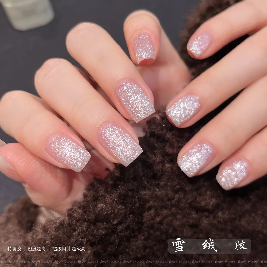 戴妮娜2025年新款雪绒胶百搭万能指甲油胶美甲显白圣诞美甲款式甲