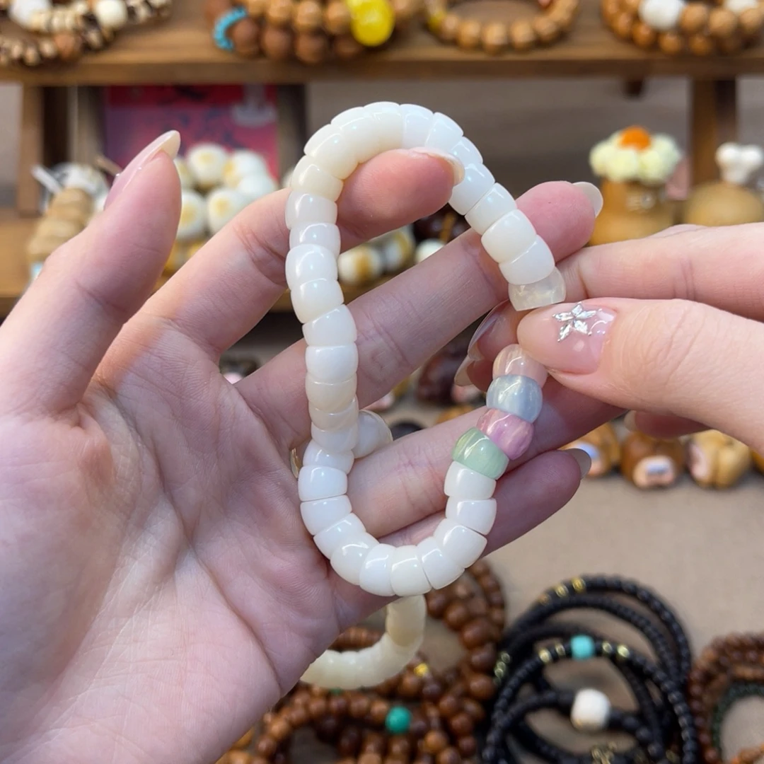 ****吊坠菩提根/象牙果大肠