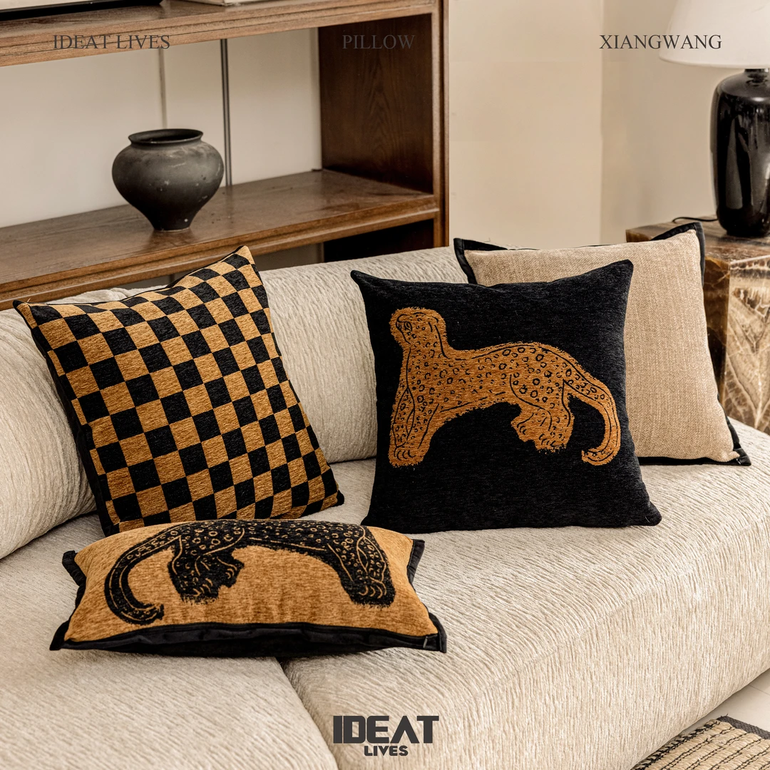 2025新款 高级感客厅沙发抱枕靠垫雪尼尔床头靠枕靠枕套车载飘窗