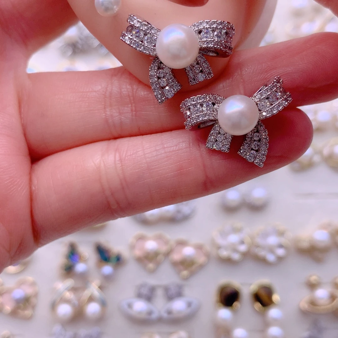 淡水珍珠合金耳饰