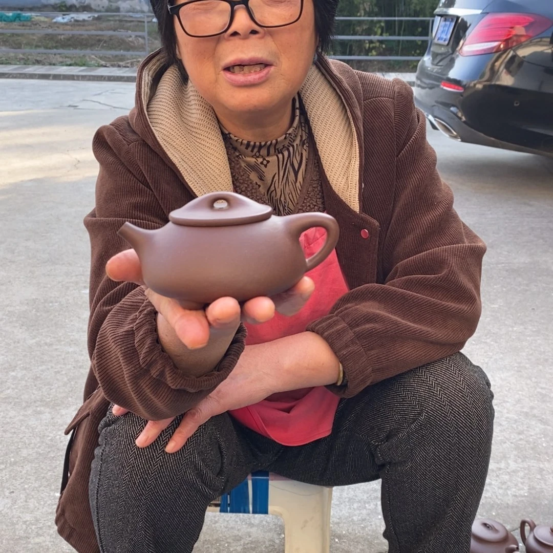 紫砂茶壶宜兴紫砂工艺美术精品