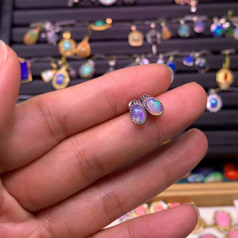 【闪购商品】欧泊耳钉款式银S925镶嵌拔**子