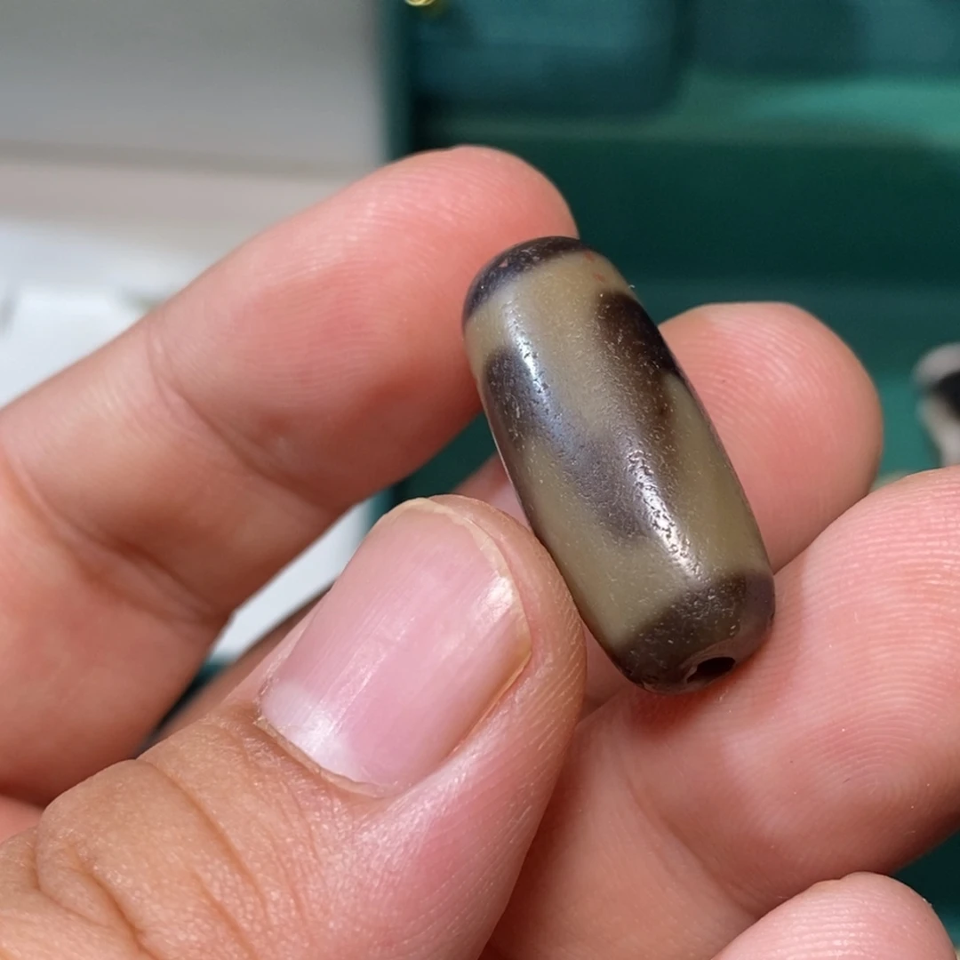 玛瑙/玉髓未镶嵌珠宝半成品25