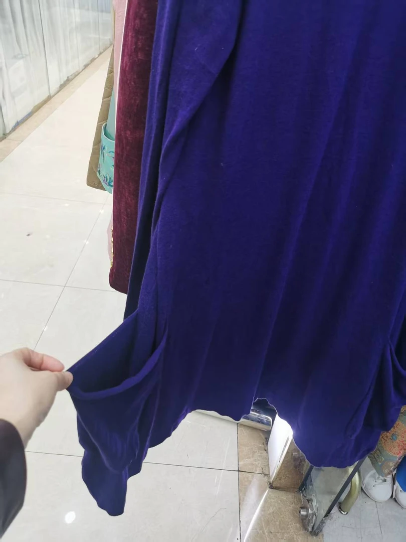 气质庸懒风长款毛衣