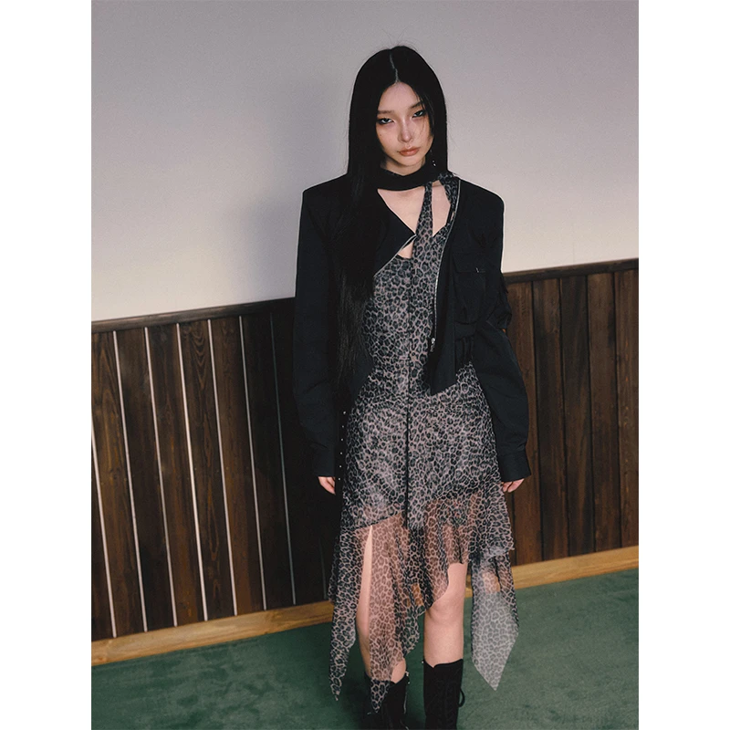 【不退不换】时尚臆想 2024早春款外套解构工装小立领短夹克上衣女