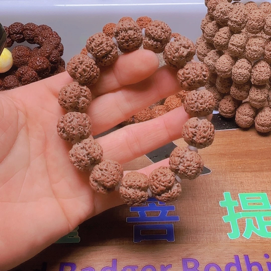 金刚菩提手串V081/20mm  4瓣 蜂王