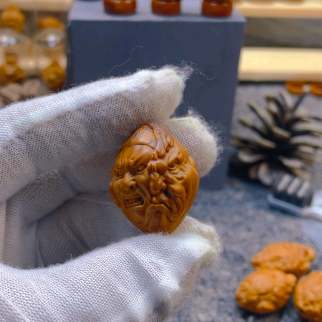 【闪购商品】橄榄核吊坠秋*橄榄核