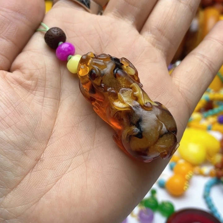 树脂制品66号手机挂