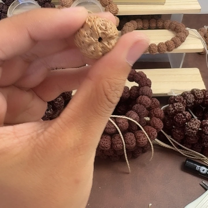 ᥫ***跳吊坠金刚菩提金刚