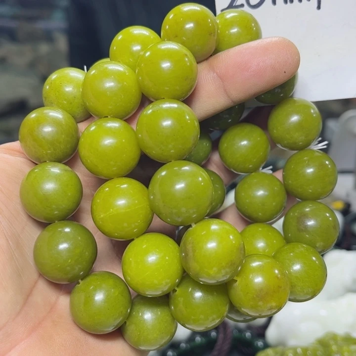 蛇纹石玉手串未镶嵌