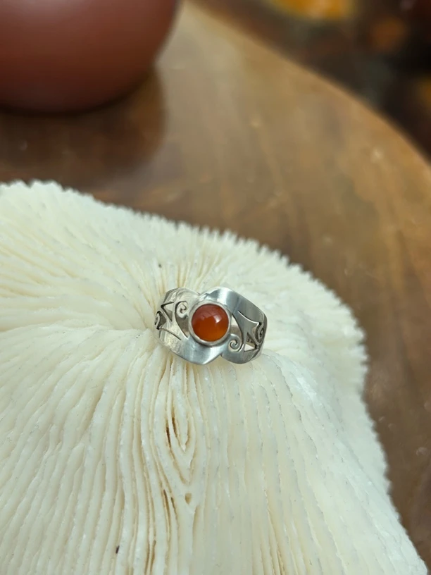 925银戒指 尼泊尔纯手工925银镶嵌戒指，中古复古风格