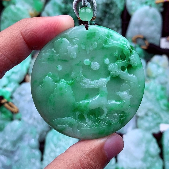 翡翠未镶嵌吊坠(不含链)