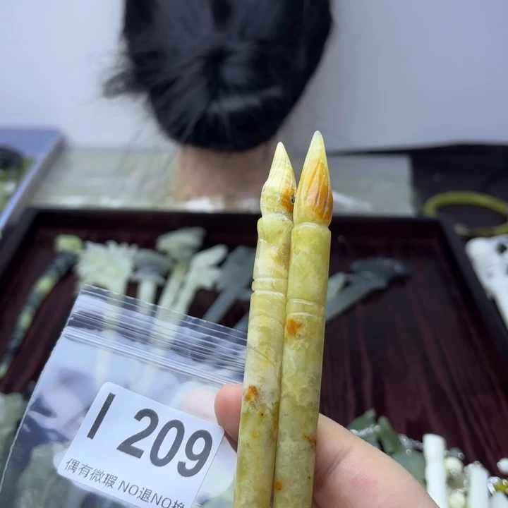 蛇纹石玉发饰合金滢*糖