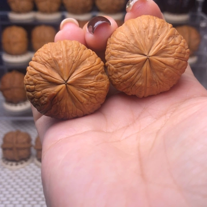 文玩核桃把件3号风火轮38尺