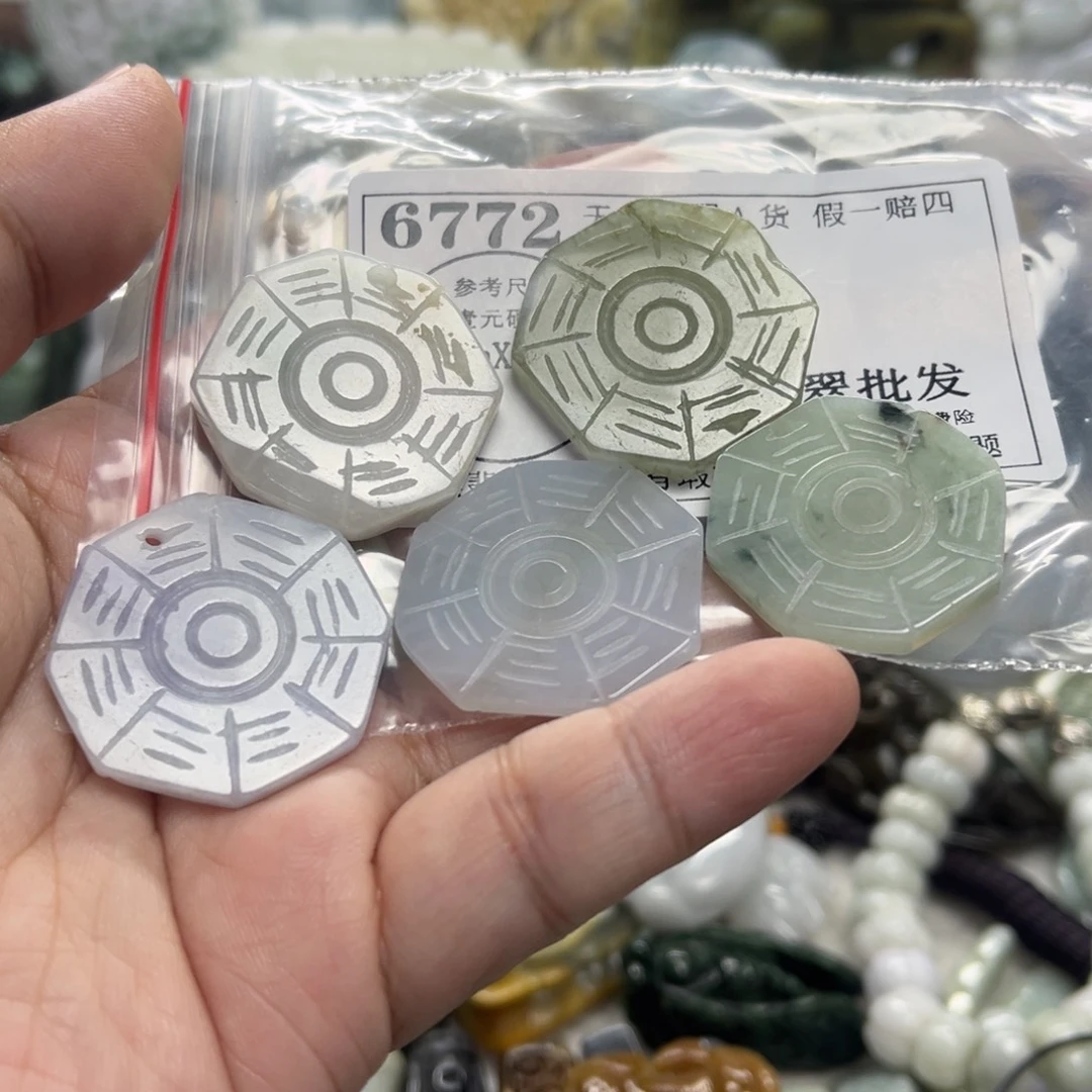 颈饰未镶嵌翡翠6772