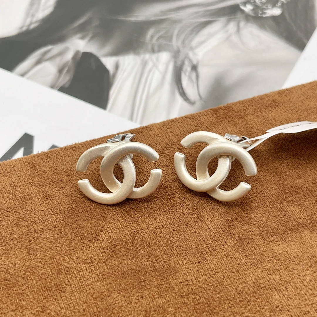 95新 Chanel/香奈儿 香奈儿双c耳夹/x06850