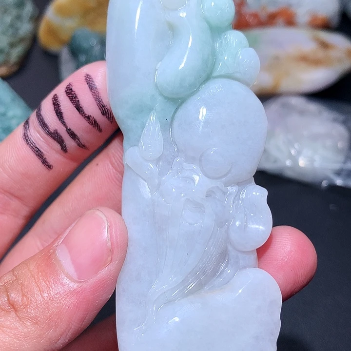 翡翠未镶嵌颈饰保真天然a货翡翠