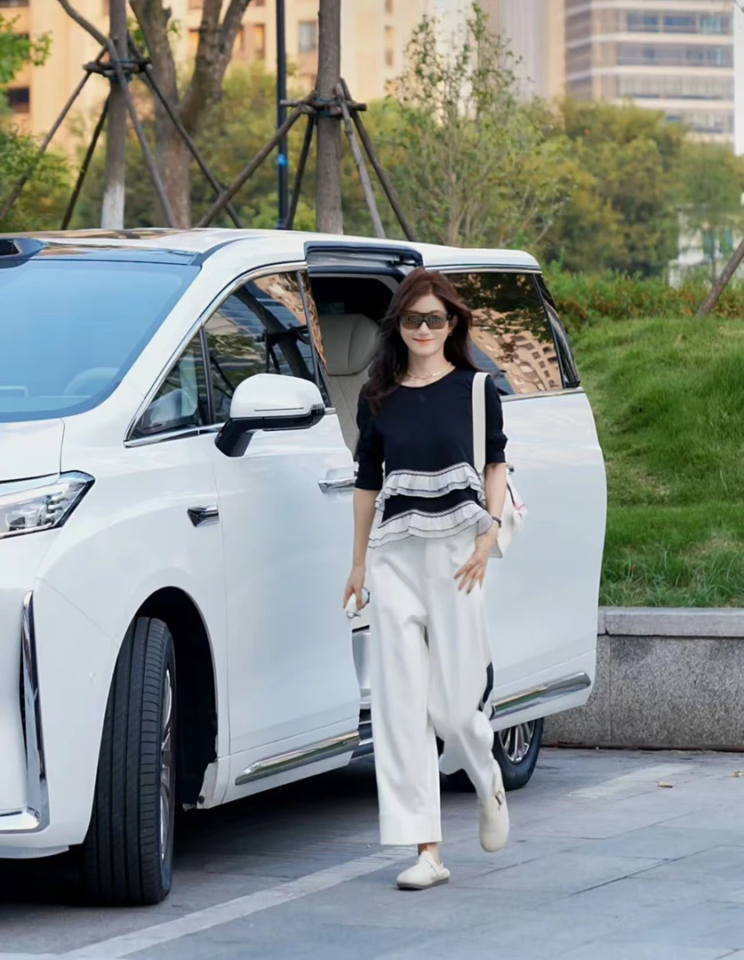 8月23号 下午13.00点周六上新专场直播预约