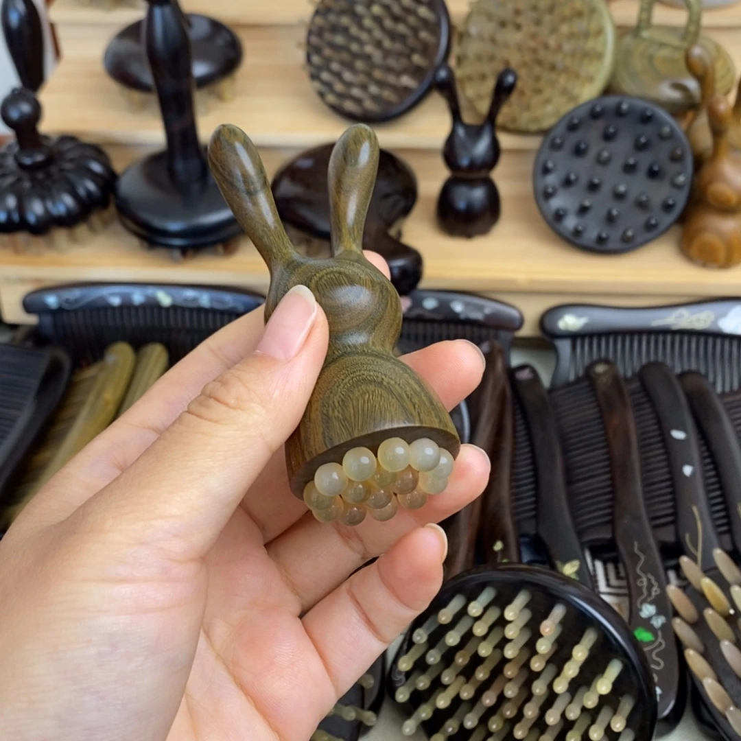 绿檀按摩梳子按摩